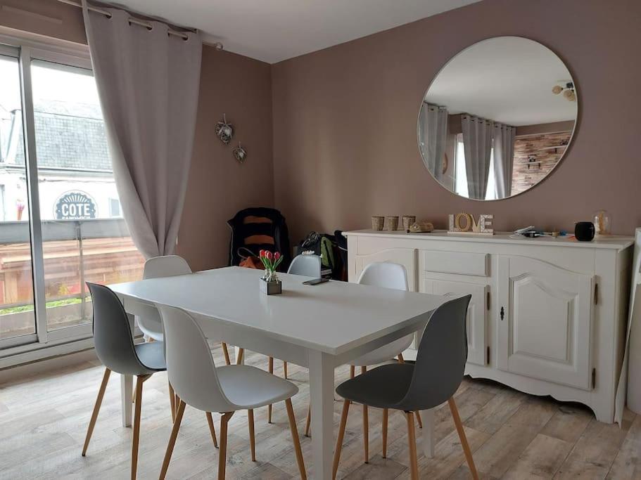 Appart Hyper Centre- Parking Apartment Vierzon Bagian luar foto