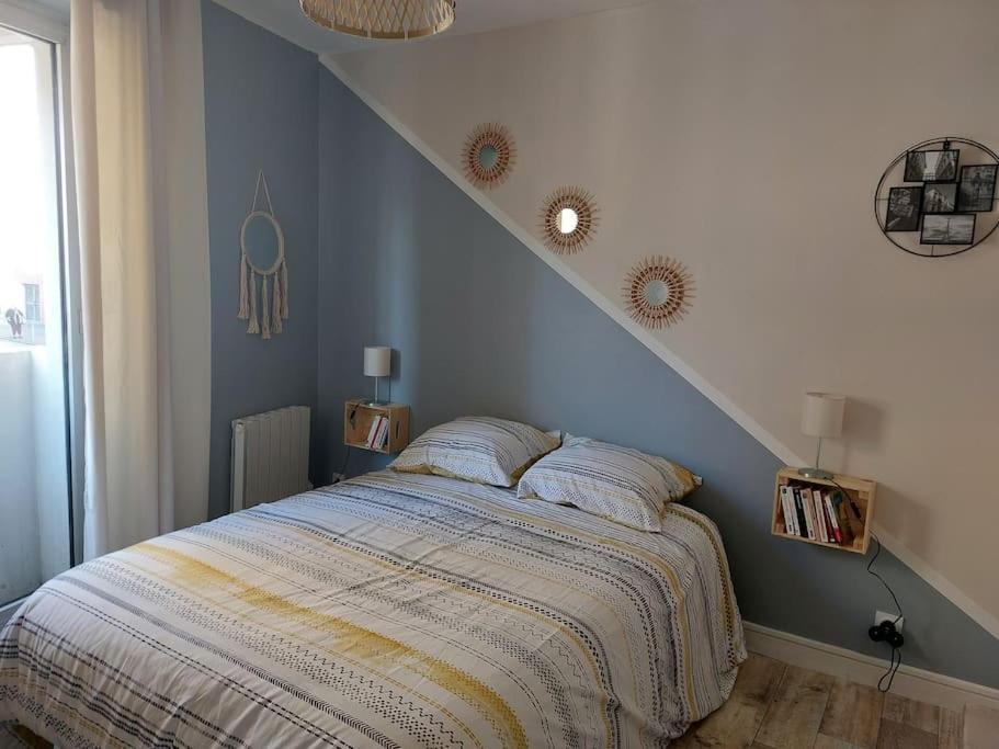 Appart Hyper Centre- Parking Apartment Vierzon Bagian luar foto